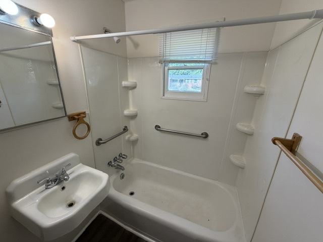 Gallery Photo 23